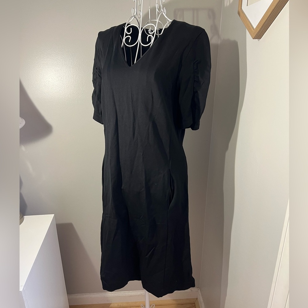 Cabi 3827 Samantha Black Minimalist Dress Size Medium - Picture 2 of 6